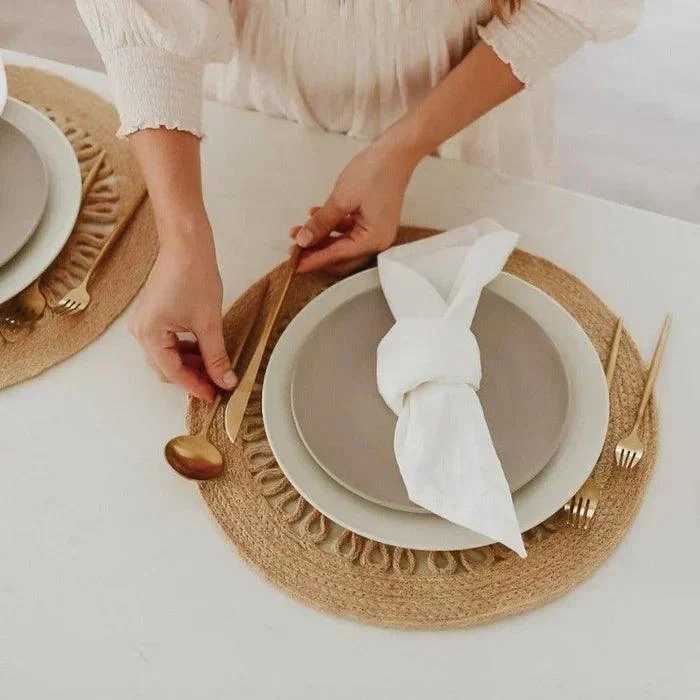 Minimalist Flatware Jazzupco 8 1200x Effbd1aa F748 45b5 Bce3 A9f6802b8ca5