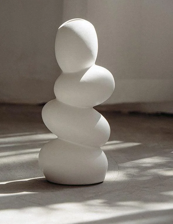 Minimalist Porcelain Vase - Homeko