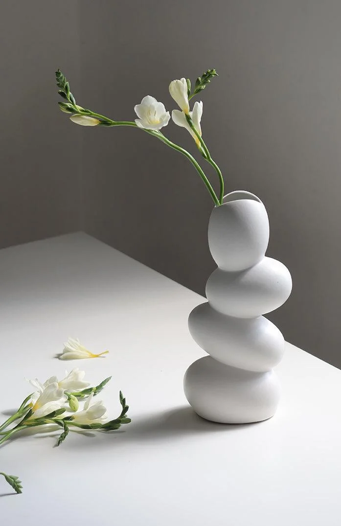 Minimalist Porcelain Vase - Homeko