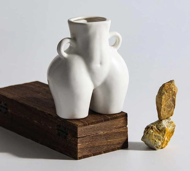 Minimalist_Cheeky_Ceramic_Bum_Vase_-_-4338380 Minimalist Cheeky Ceramic Bum Vase -