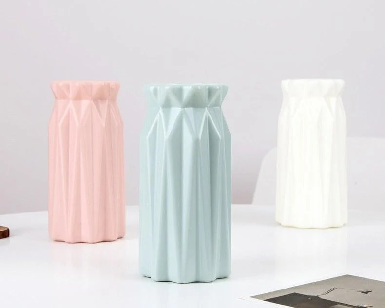 Minimalist_Flower_Vase_-_-4339056 Minimalist Flower Vase -