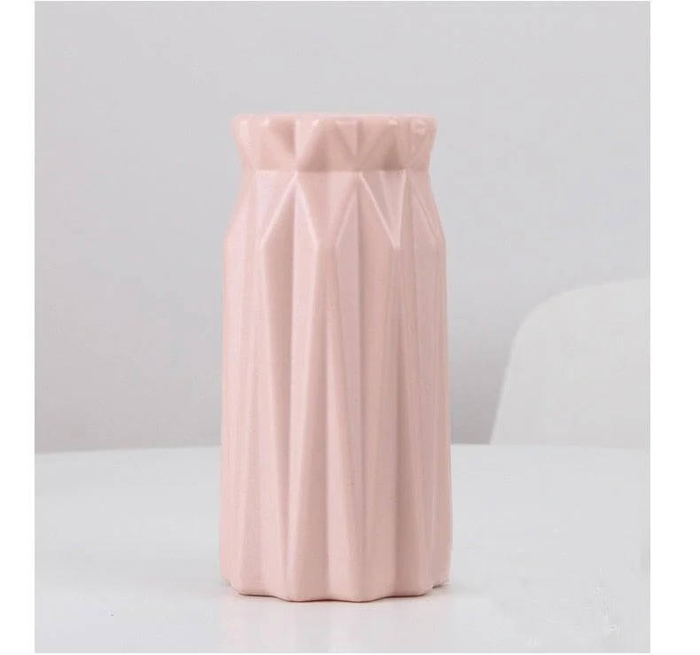 Minimalist_Flower_Vase_-_-4339072 Minimalist Flower Vase -