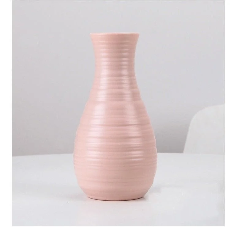 Minimalist_Flower_Vase_-_-4339084 Minimalist Flower Vase -