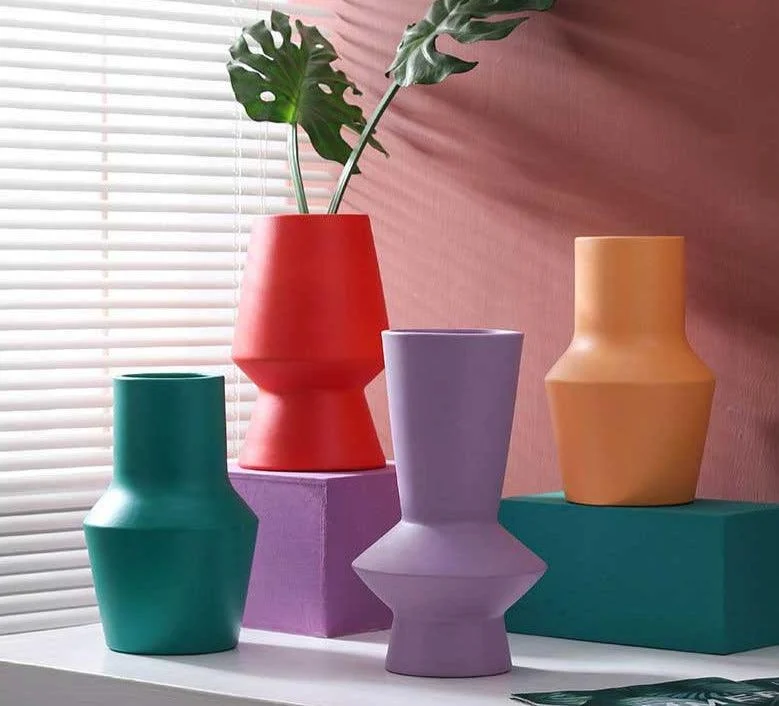 Minimalist_Hand_Painted_Ceramic_Abstract_Vase_-_-4339382 Minimalist Hand Painted Ceramic Abstract Vase -