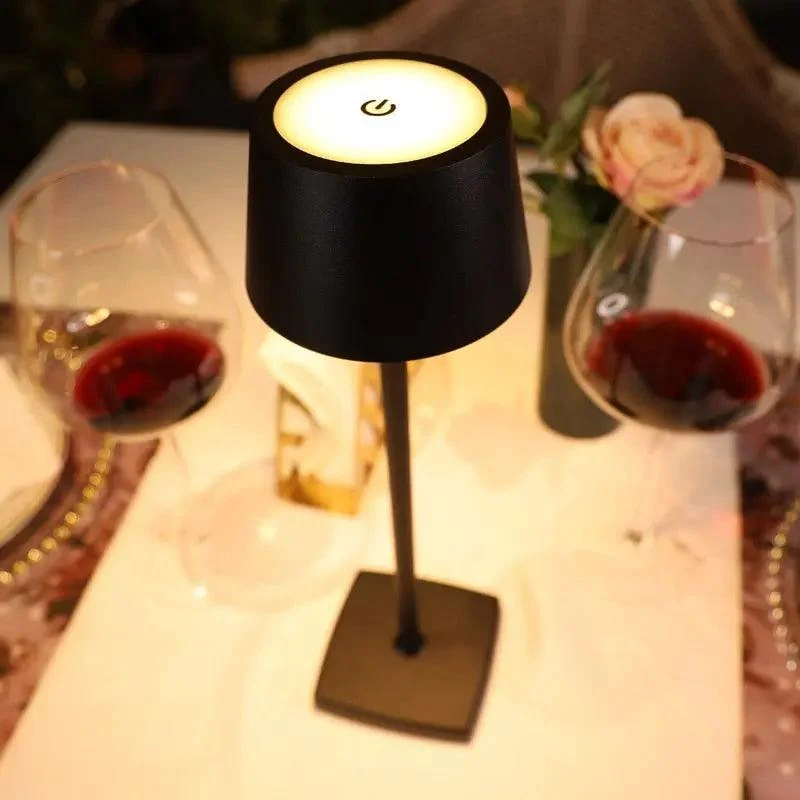 Minimalist_Table_Lamp_-_-4341203 Minimalist Table Lamp -