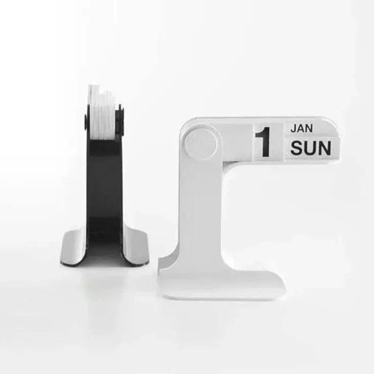 Minimalistic_Desktop_Black_Flipping_Calendar_-_-4341977 Minimalistic Desktop Black Flipping Calendar -