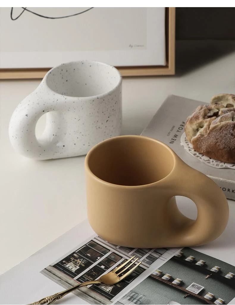 Minimalistporcelaincupandsaucerset-Homeko4 Minimalist porcelain cup and saucer set - Homeko