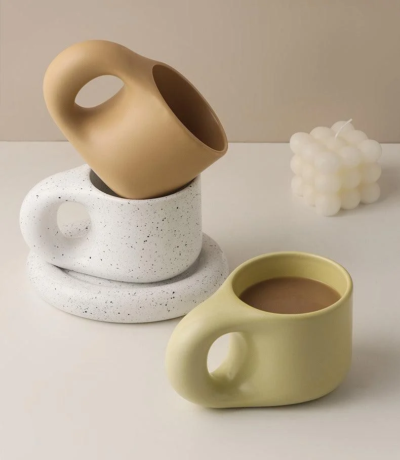 Minimalistporcelaincupandsaucerset-Homeko6 Minimalist porcelain cup and saucer set - Homeko