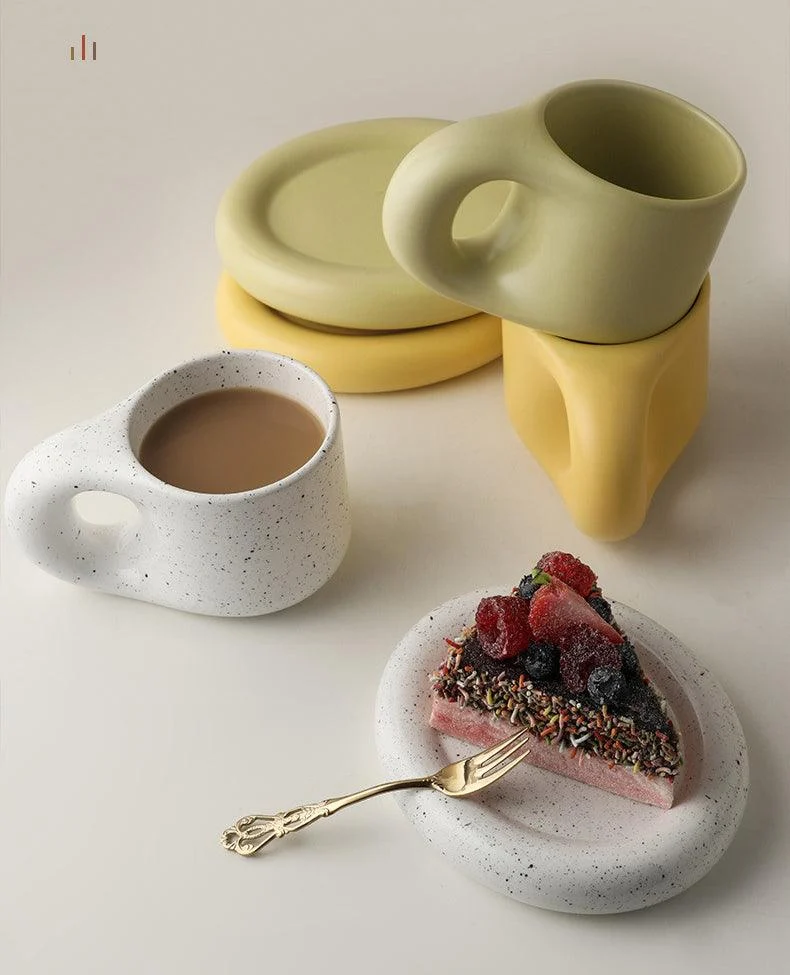 Minimalistporcelaincupandsaucerset-Homeko7 Minimalist porcelain cup and saucer set - Homeko
