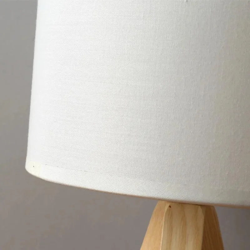 Moderne Houten Led Oogbescherming Tafellamp Japanse Creatief Massief Hout Slaapkamer Bureaulamp Met Vierkante Driehoek 6d37bc89 962c 4e1f 9216 418031bda717