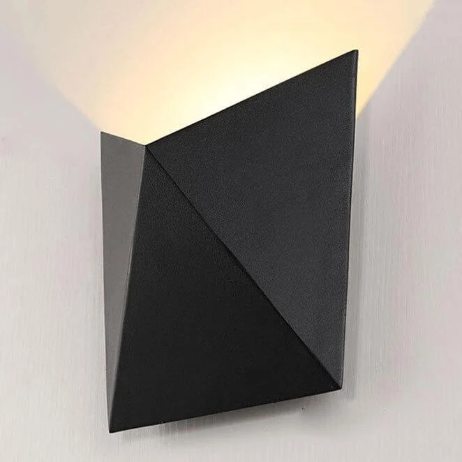 ModernminimalistOrigamiLEDwalllampwith1light-Homeko3 Modern minimalist Origami LED wall lamp with 1 light - Homeko