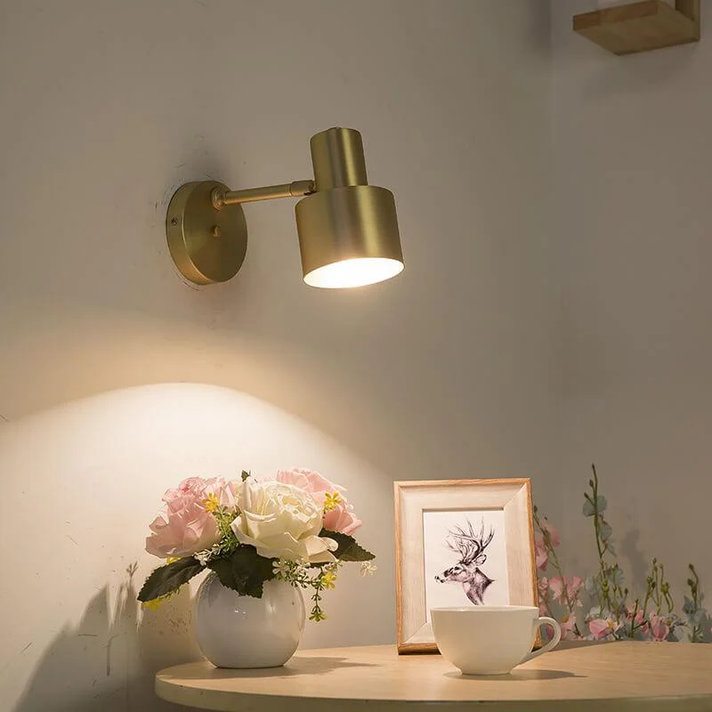 Modernminimalistgoldmetalwalllamp-Homeko1 Modern minimalist gold metal wall lamp - Homeko