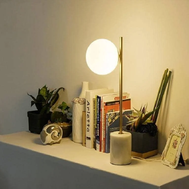 Multiple Features - Task Lighting and Mood Lights -