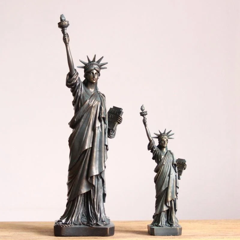 New_York_Liberty_Shooting_Sculptures_and_Statues_-_-4350273 New York Liberty Shooting Sculptures and Statues -
