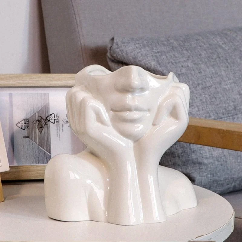 Nirali Flower Vase -