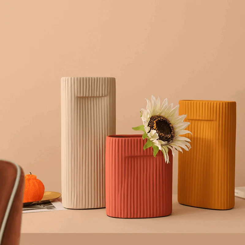 Nordic_Line_Vases_-_-4355109 Nordic Line Vases -