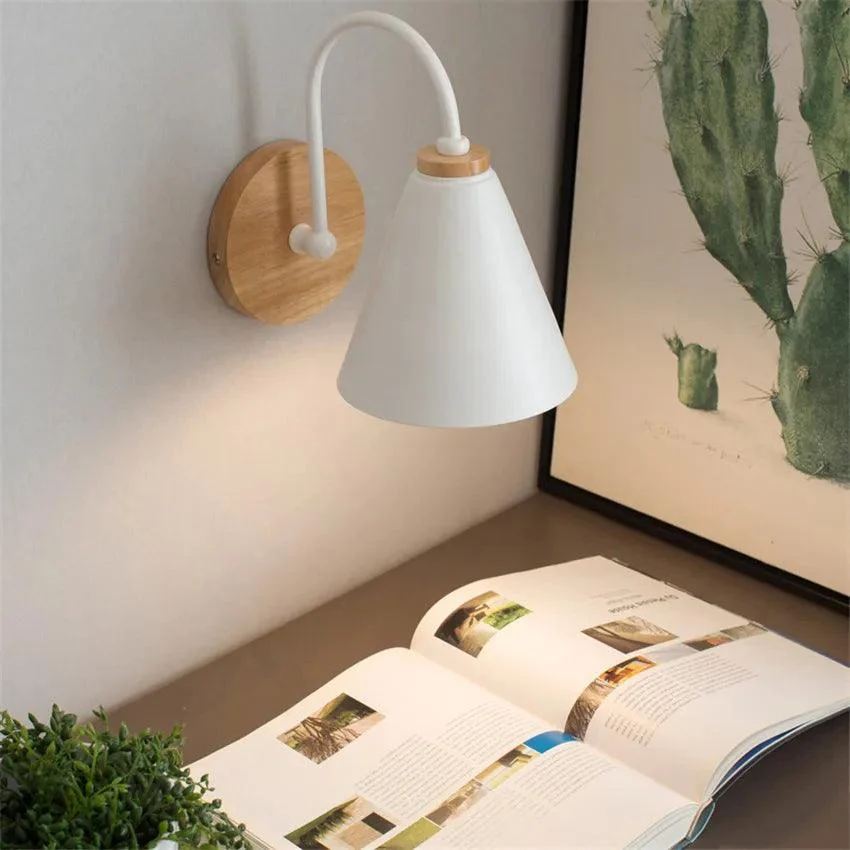 Nordic_Wood_LED_Wall_Lamp_Modern_Elegance_-_-4357373 Nordic Wood LED Wall Lamp: Modern Elegance -