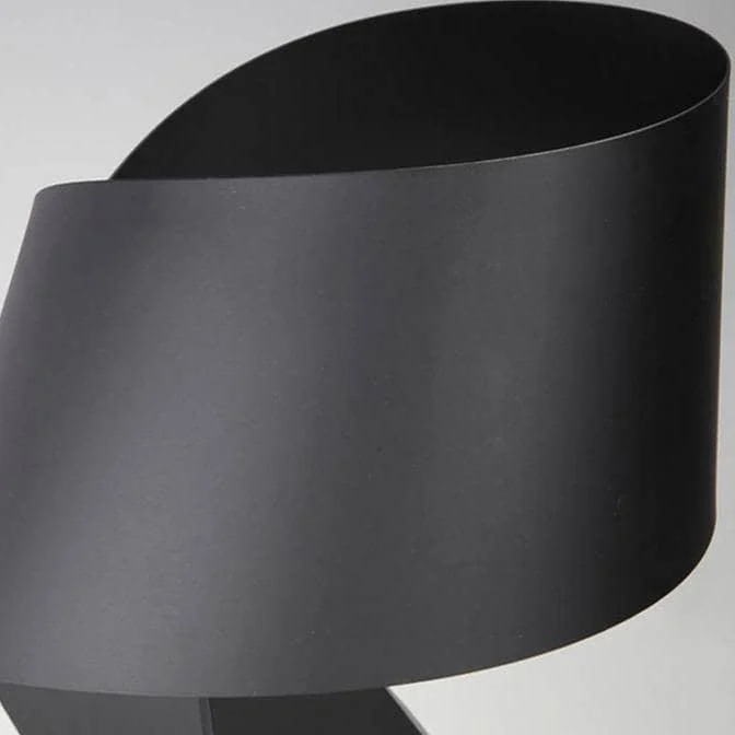 Origami-Inspired_Minimalist_Side_Table_Lamp_Artful_Lighting_-_-4358725 Origami-Inspired Minimalist Side Table Lamp: Artful Lighting -