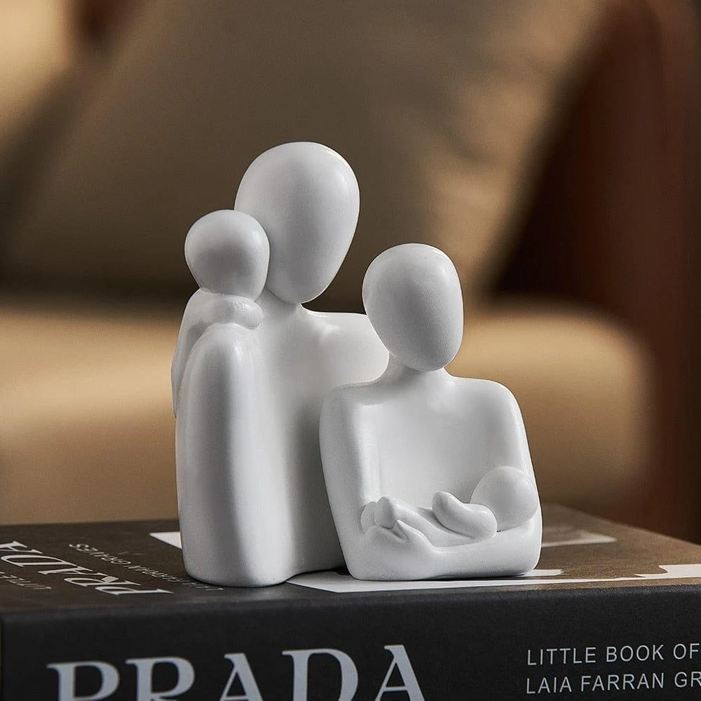 Ottilie Family Decor -
