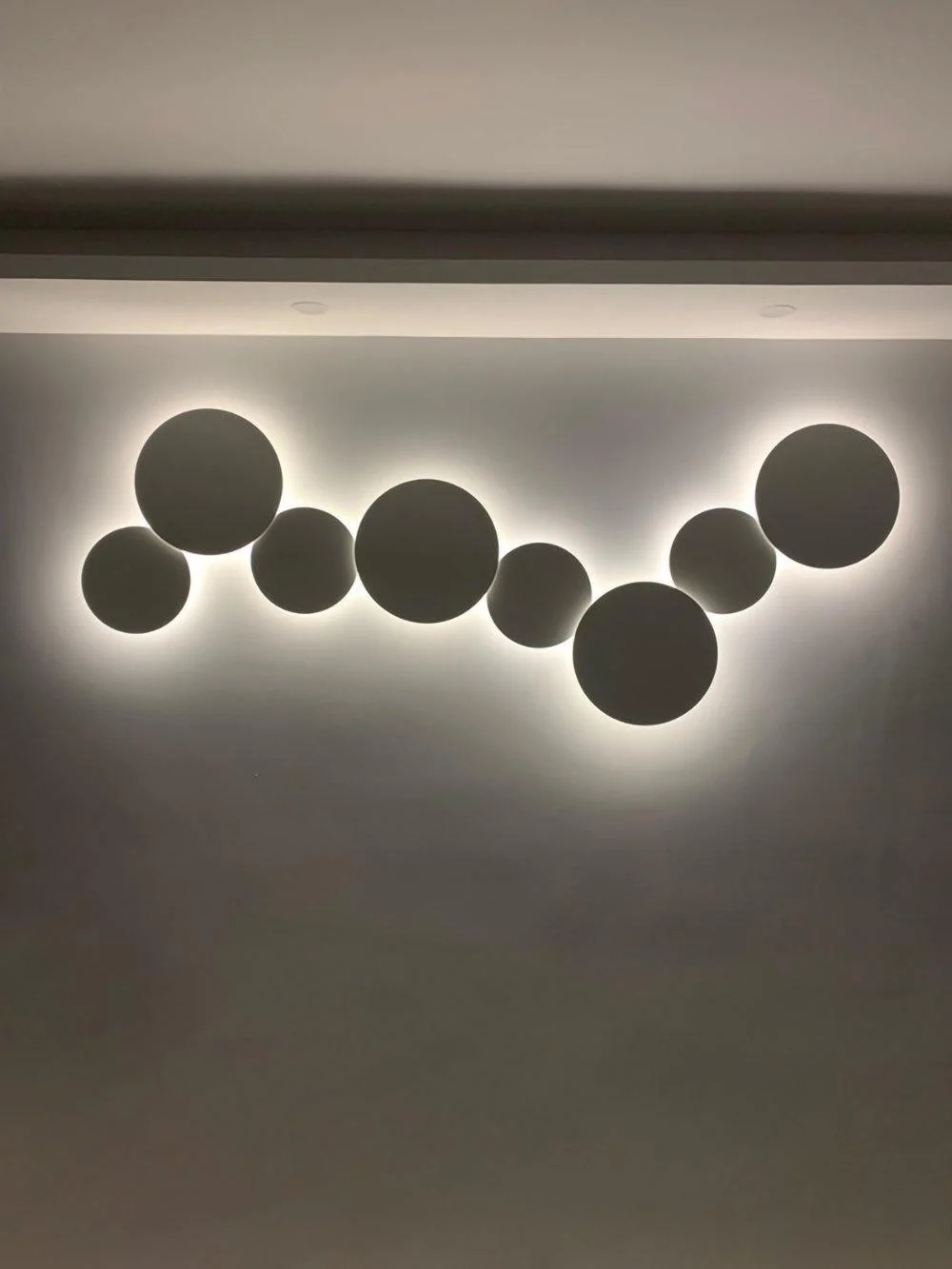 Puck Wall Art Fluorescent Wall Light 61