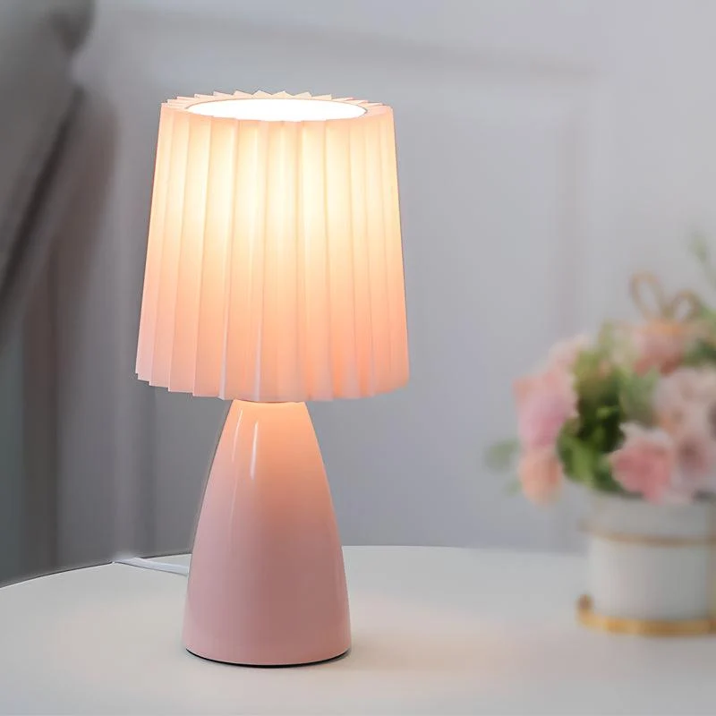 PleatedFabricGlassBaseUSBDimmable1-LightTableLamp-Homeko11 Pleated Fabric Glass Base USB Dimmable 1-Light Table Lamp - Homeko