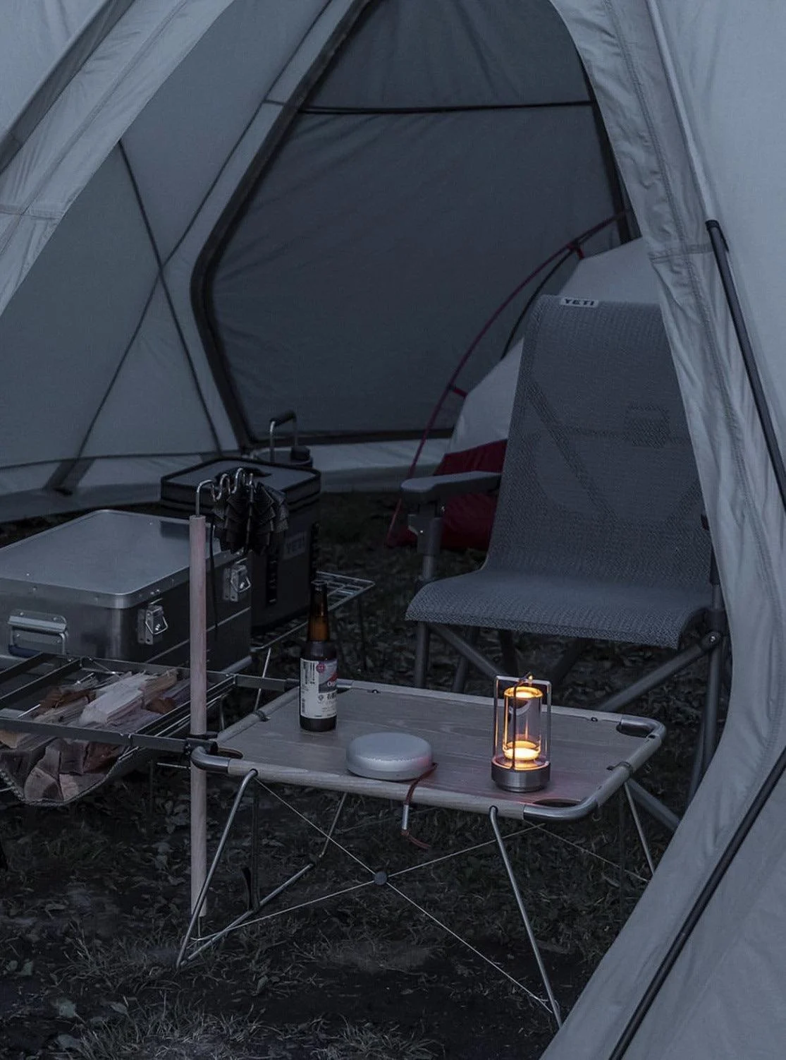 PortableLEDLanternwithUSBChargingPortandVariousLightSettings-Homeko5 Portable LED Lantern with USB Charging Port and Various Light Settings - Homeko