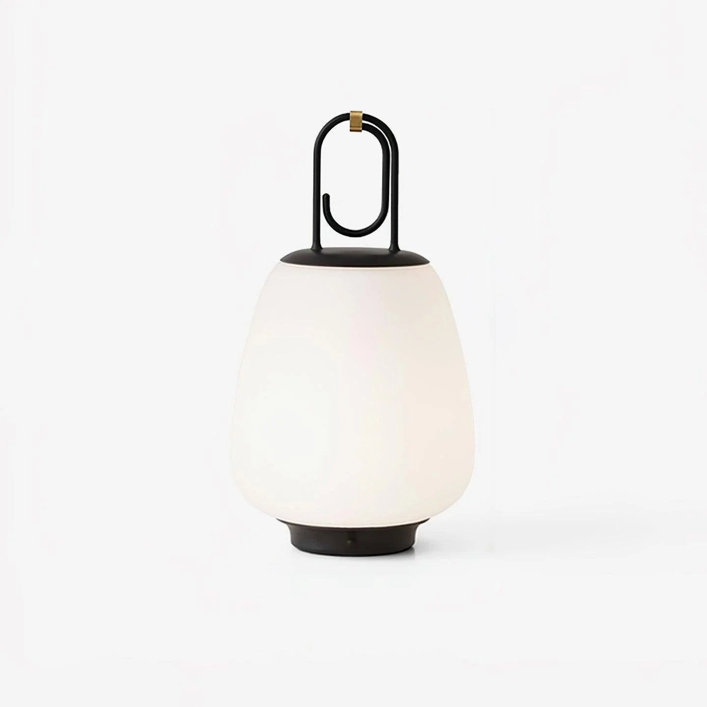 Portable_Lantern_Outdoor_Table_Lamp__01_3e3f7f9a-a64c-4883-87ac-e8b8ea348047 Portable Lantern Outdoor Table Lamp 01 3e3f7f9a A64c 4883 87ac E8b8ea348047