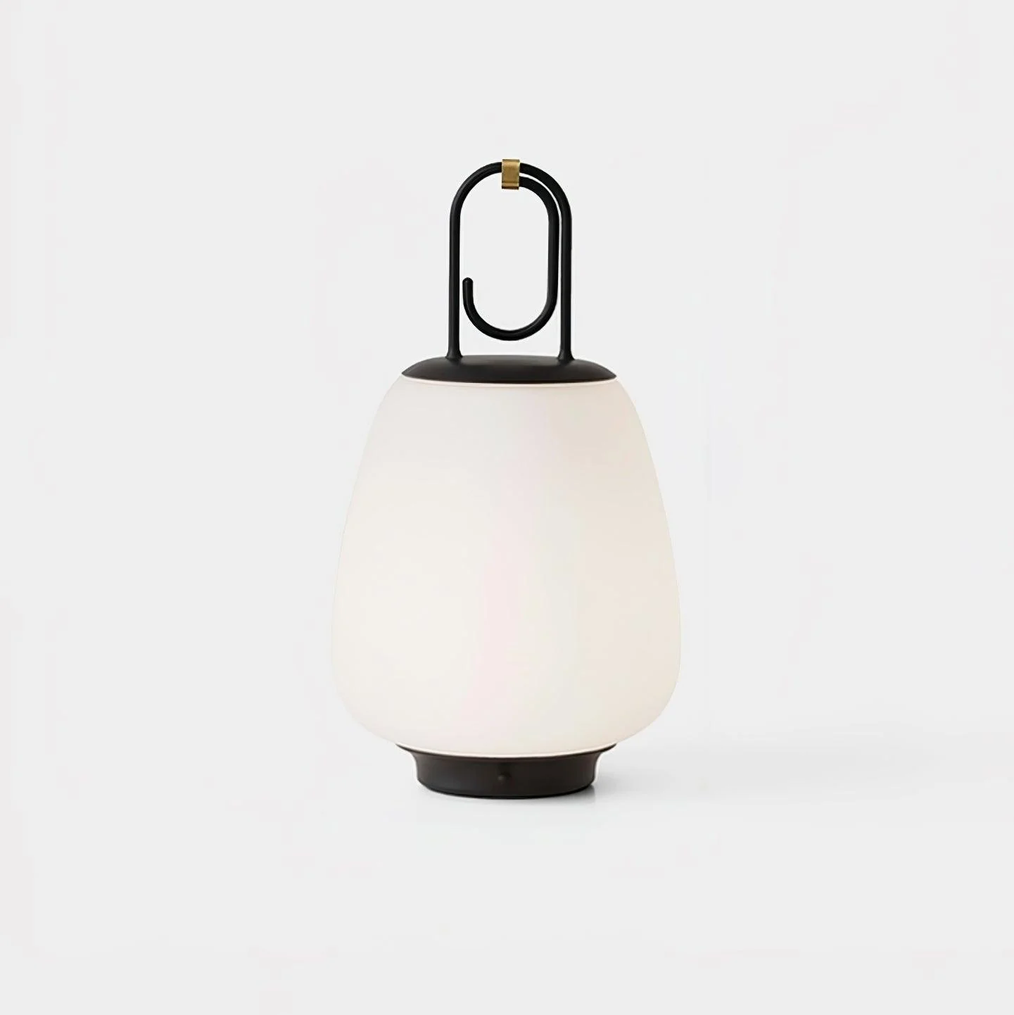 Portable_Lantern_Outdoor_Table_Lamp__1_e802d13f-0b3f-4ed8-aa9e-5108f28b1655 Portable Lantern Outdoor Table Lamp 1 E802d13f 0b3f 4ed8 Aa9e 5108f28b1655