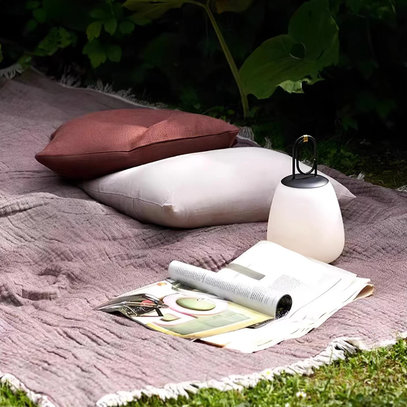 Portable_Lantern_Outdoor_Table_Lamp__50_02c27785-625f-4db8-82ee-087624a12e73 Portable Lantern Outdoor Table Lamp 50 02c27785 625f 4db8 82ee 087624a12e73