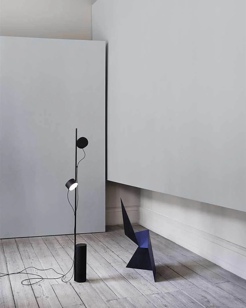 Post_Floor_Lamp_22_788d1d1a-efa0-45d9-9415-e82191774108 Post Floor Lamp 22 788d1d1a Efa0 45d9 9415 E82191774108