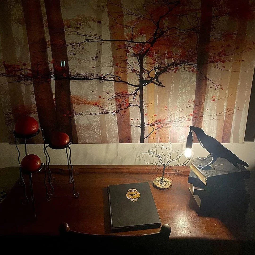 Raven Light Lamp - Homeko