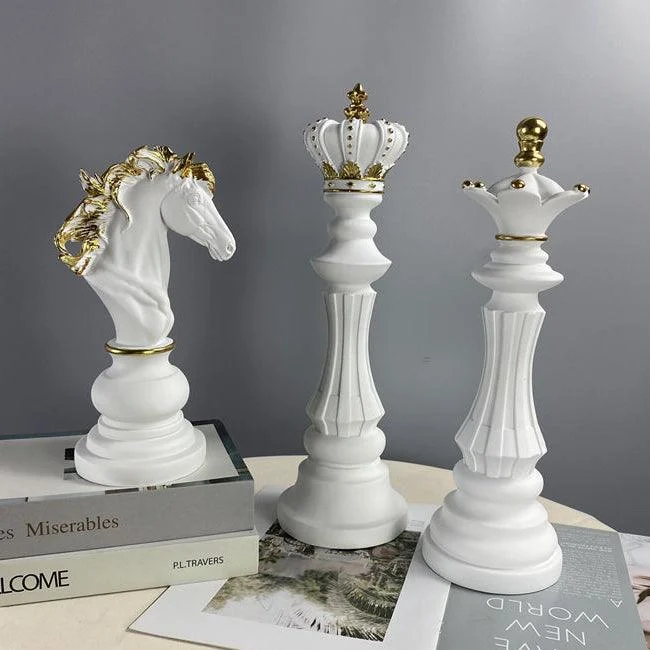Retro Chess Statue - Homeko