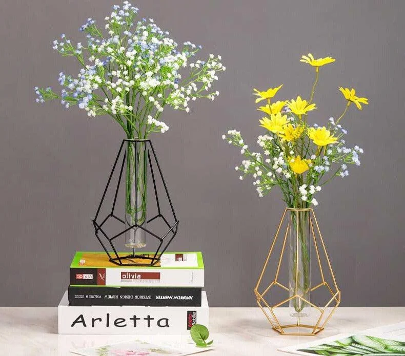RetroIndustrialMetalWireSilhouetteVases_10 Retro Industrial Metal Wire Silhouette Vases - ISTANBULLU LTD