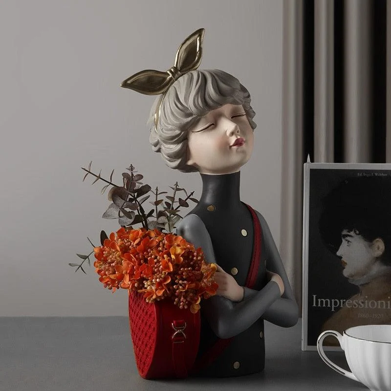 RetroModernLadyDecorativeVase-Homeko10 Retro Modern Lady Decorative Vase - Homeko