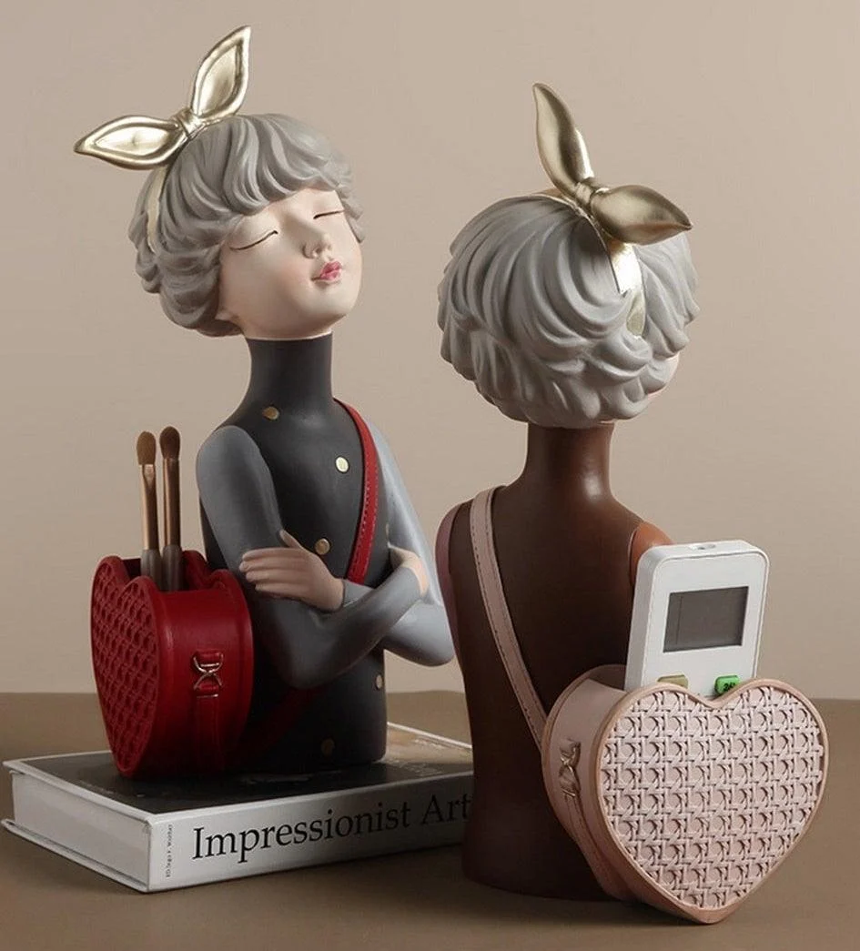 RetroModernLadyDecorativeVase-Homeko7 Retro Modern Lady Decorative Vase - Homeko