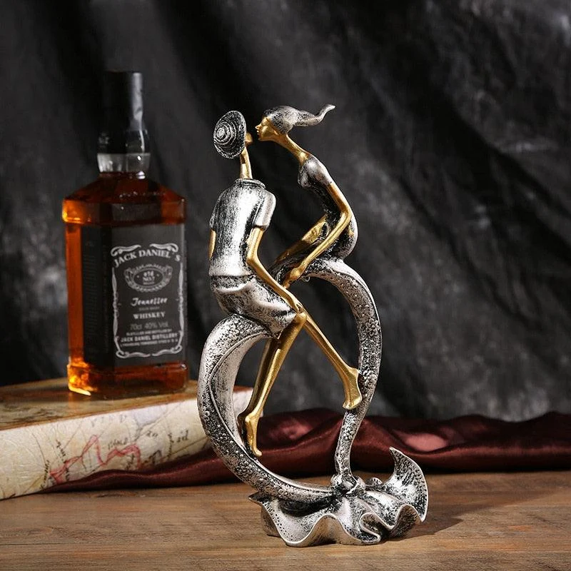 RomanticKissingFigurine-Homeko8 Romantic Kissing Figurine - Homeko