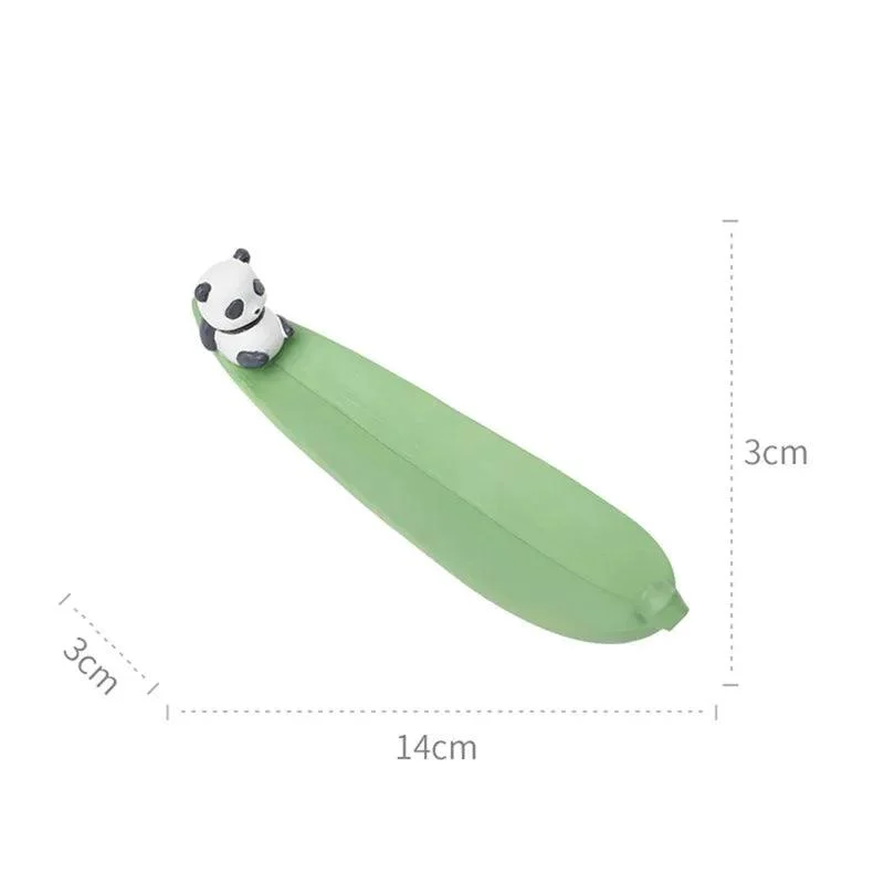 Sa38f3187cad84c4ca68b55200b53b5faS Resin Animal Carrot Leaf Incense Holder - ISTANBULLU LTD
