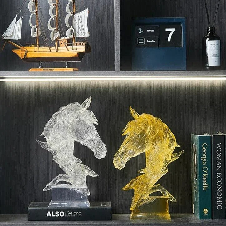 Sea405bb6f98040cbad578d4e31d3b789g Transparent Horse Head Statue - ISTANBULLU LTD