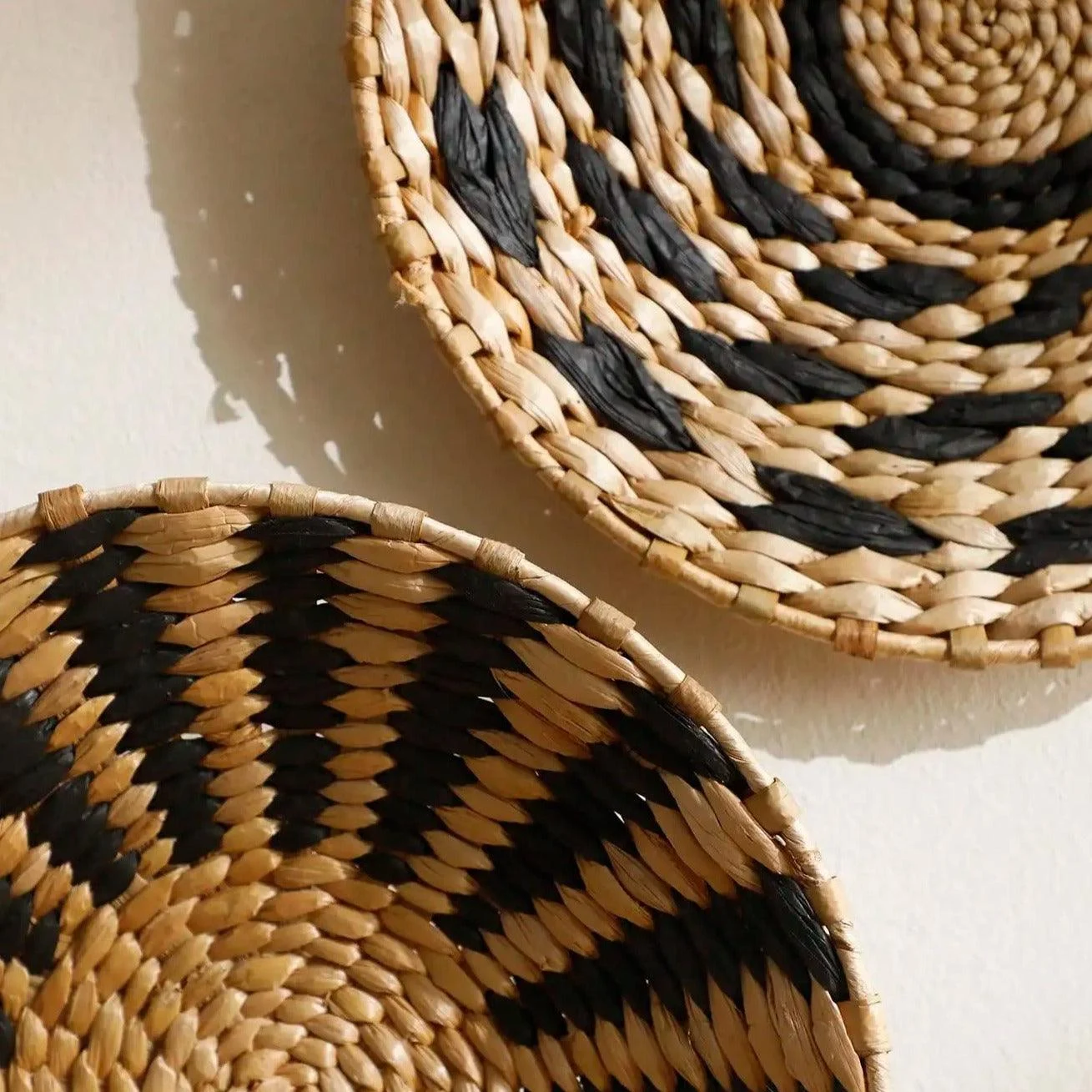 SeagrassDecorativeBohoWallBasket-Homeko3 Seagrass Decorative Boho Wall Basket - Homeko