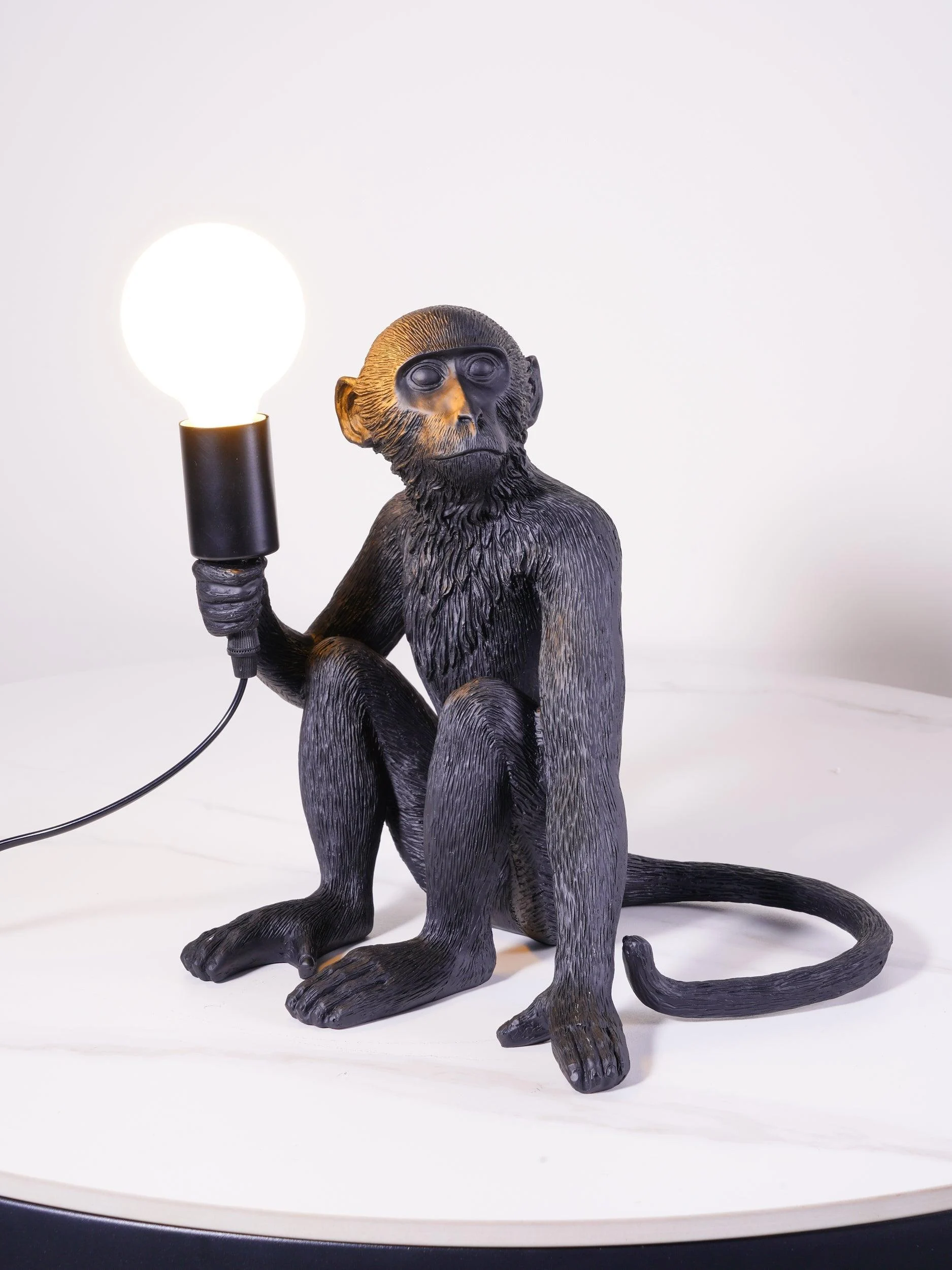 Seletti_Monkey_Table_Lamp_11 Seletti Monkey Table Lamp 11