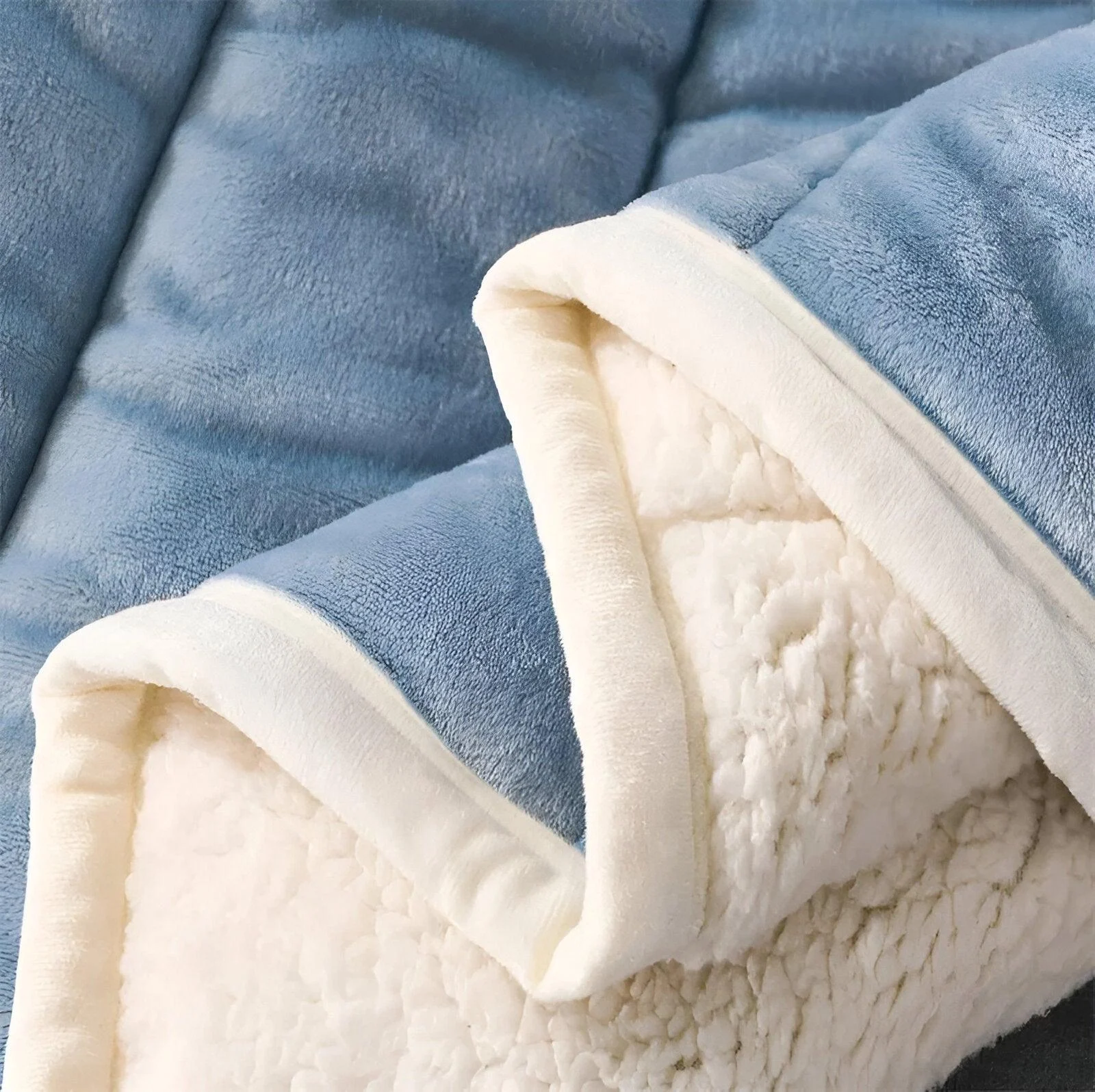 SherpaFleeceBlanket12 Sherpafleeceblanket12