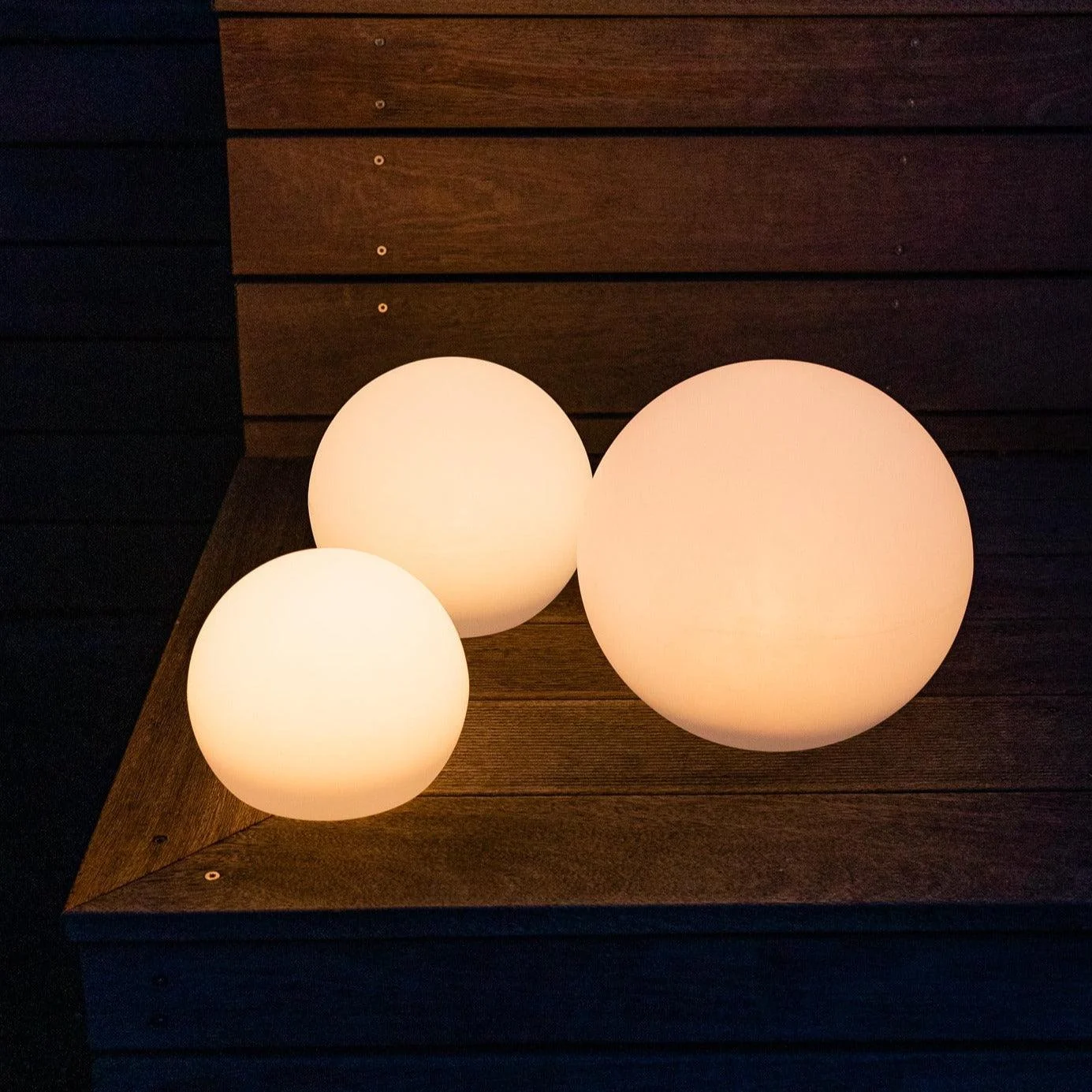Sphericalgardenlight-Homeko3 Spherical garden light - Homeko
