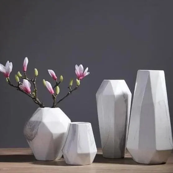 Stunning-Marble-Geometric-Flower-Vase-Adorn-Your-Space-in-Style-3 Stunning Marble Geometric Flower Vase Adorn Your Space In Style 3