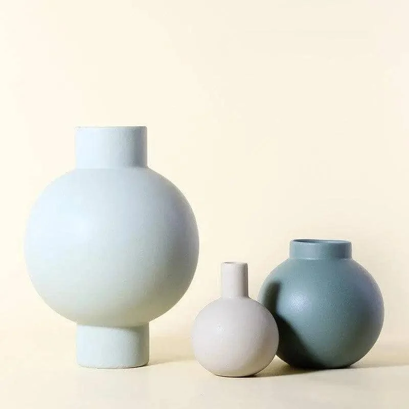Stylish-Matt-Spherical-Ceramic-Flower-Vase-Elevate-Your-Home-Decor-7 Stylish Matt Spherical Ceramic Flower Vase Elevate Your Home Decor 7