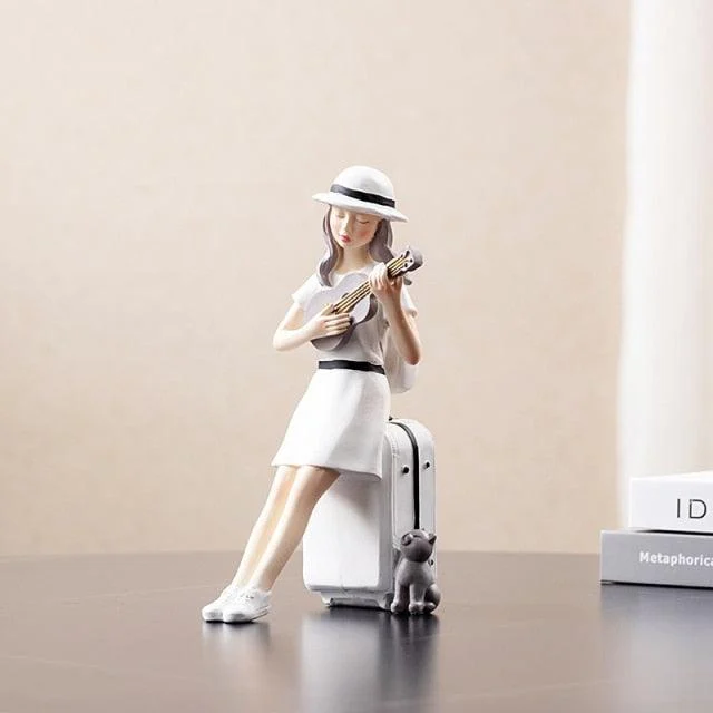 Summer Travel Girls Figurine - Homeko
