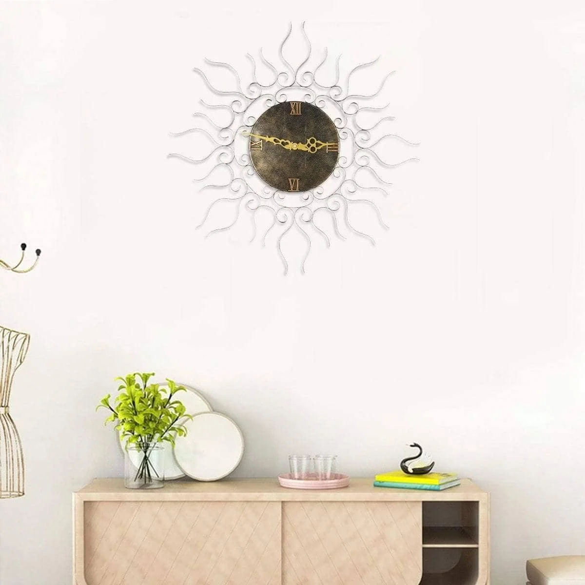 Sun-shaped-Retro-Wall-Clock-Fun-and-Stylish-Home-Decor-5 Sun Shaped Retro Wall Clock Fun And Stylish Home Decor 5