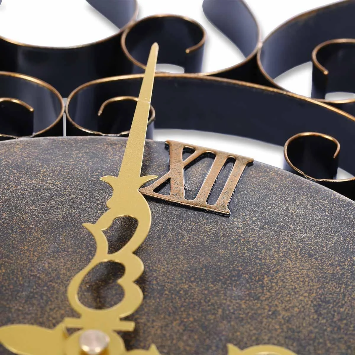 Sun-shaped-Retro-Wall-Clock-Fun-and-Stylish-Home-Decor-6 Sun Shaped Retro Wall Clock Fun And Stylish Home Decor 6