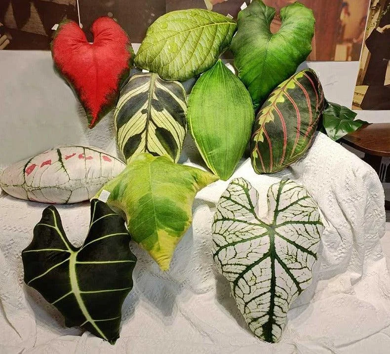 Tropical Monstera Leaf Pillow - ISTANBULLU LTD