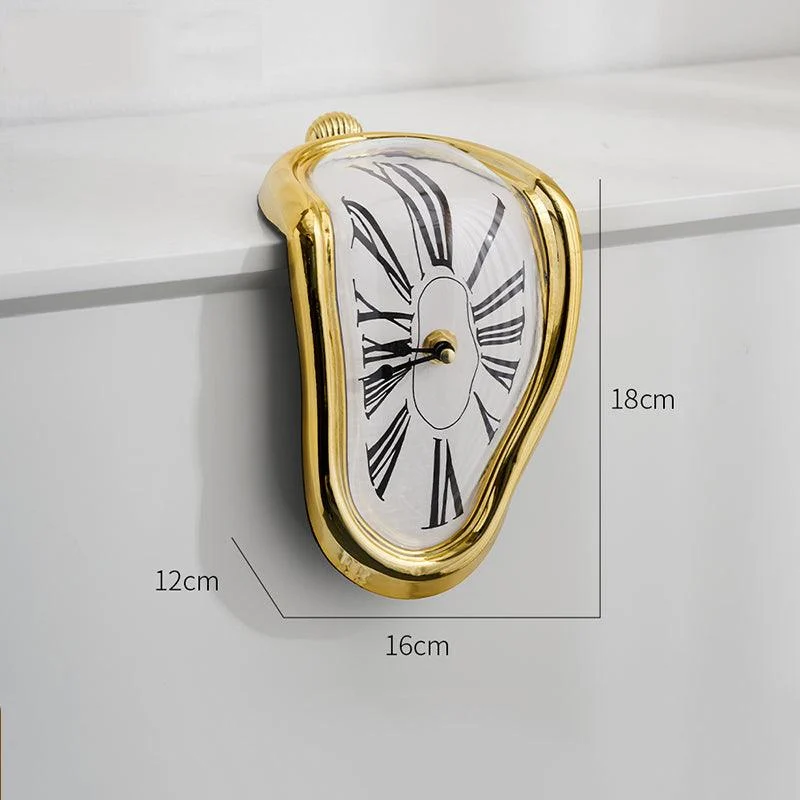 Twisted Clock - Homeko