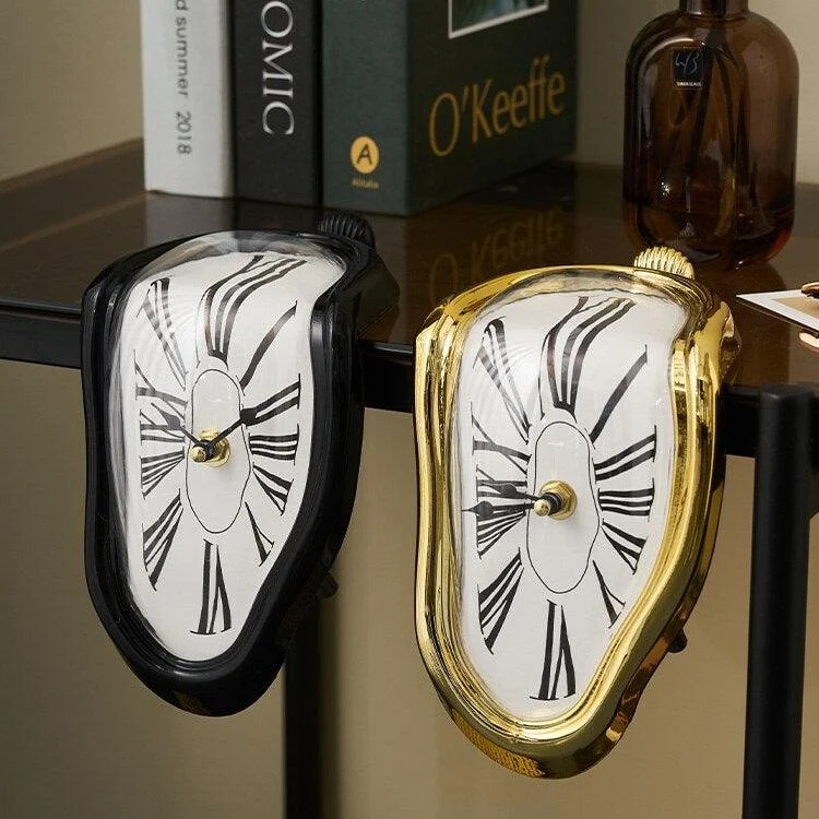 Twisted Clock - Homeko